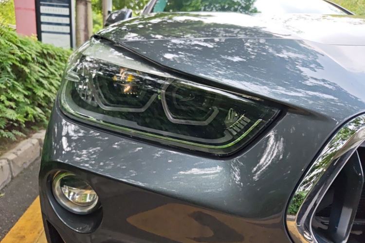 Used BMW X2 2019 sDrive20i M Sport Package China VI Emission Standard Right Front Headlight