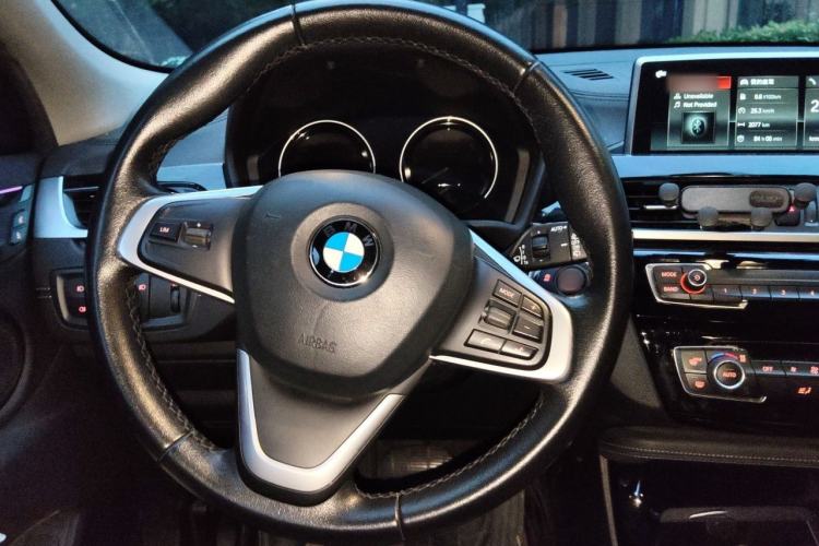 Used BMW X2 2019 sDrive25i Leading Edition M Sport Package China VI Steering Wheel