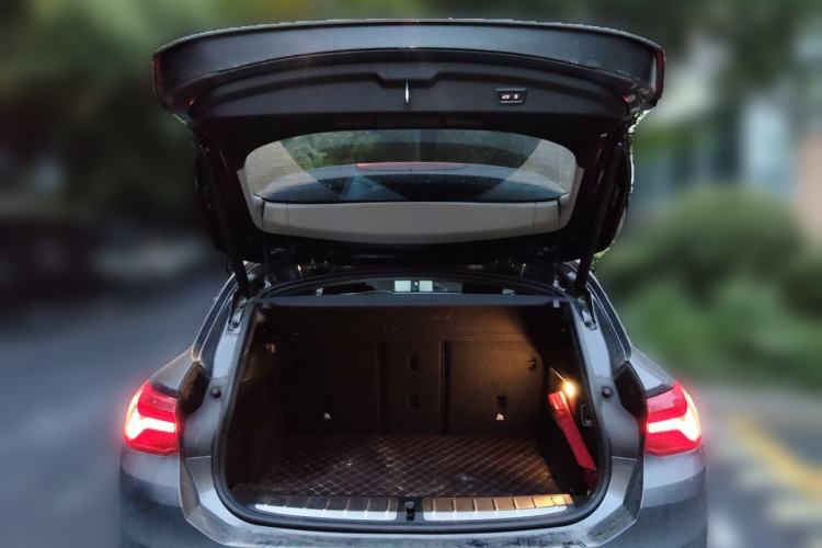 Used BMW X2 2019 sDrive25i Leading Edition M Sport Package China VI Trunk