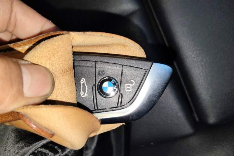 Used BMW X2 2019 sDrive25i Leading Edition M Sport Package China VI Vehicle Key