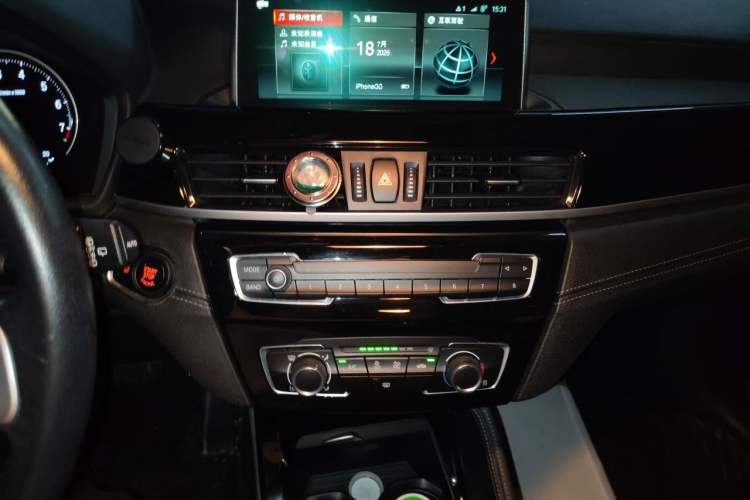 Used BMW X2 2019 sDrive20i M Sport Package China VI Emission Standard Audio And AC Panel