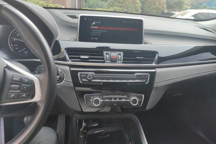 Used BMW X2 2019 sDrive20i M Sport Package China VI Emission Standard Audio And AC Panel