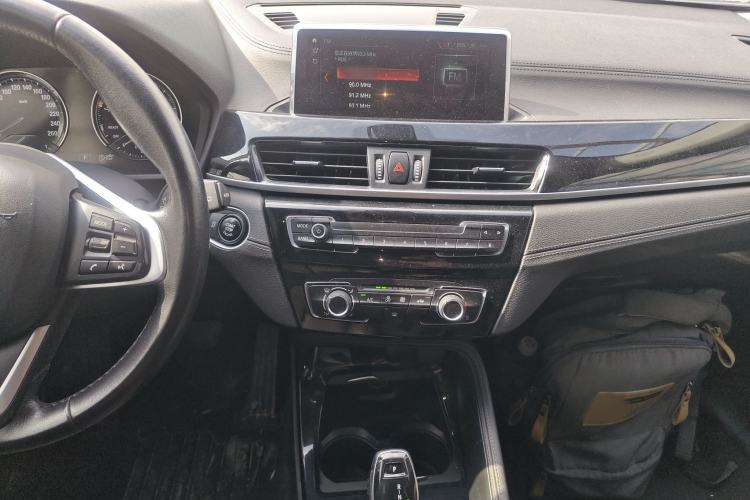 Used BMW X2 2019 sDrive20i M Sport Package China VI Emission Standard Audio And AC Panel