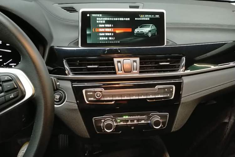 Used BMW X2 2019 sDrive20i M Sport Package China VI Emission Standard Audio And AC Panel