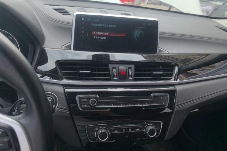 Used BMW X2 2019 sDrive20i M Sport Package China VI Emission Standard Audio And AC Panel