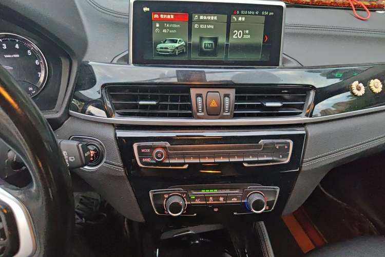 Used BMW X2 2019 sDrive20i M Sport Package China VI Emission Standard Audio And AC Panel