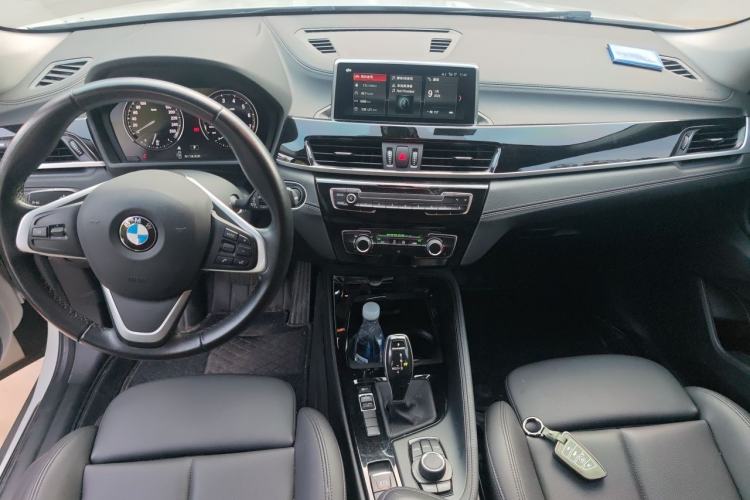Used BMW X2 2019 sDrive20i M Sport Package China VI Emission Standard Center Console