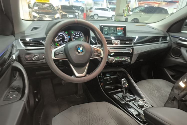 Used BMW X2 2019 sDrive20i M Sport Package China VI Emission Standard Center Console