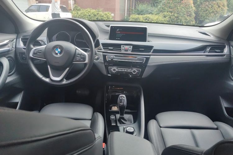 Used BMW X2 2019 sDrive20i M Sport Package China VI Emission Standard Center Console