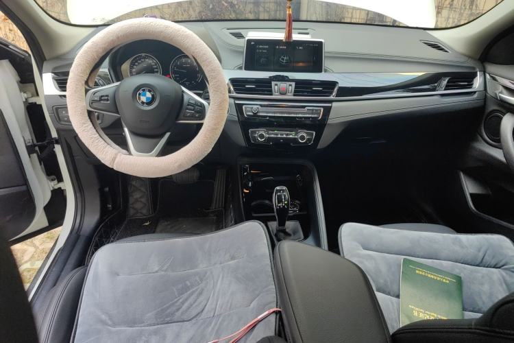 Used BMW X2 2019 sDrive20i M Sport Package China VI Emission Standard Center Console