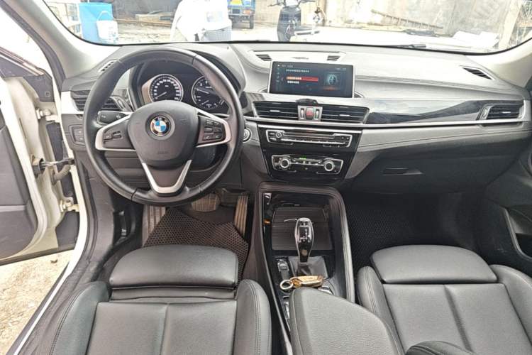 Used BMW X2 2019 sDrive20i M Sport Package China VI Emission Standard Center Console