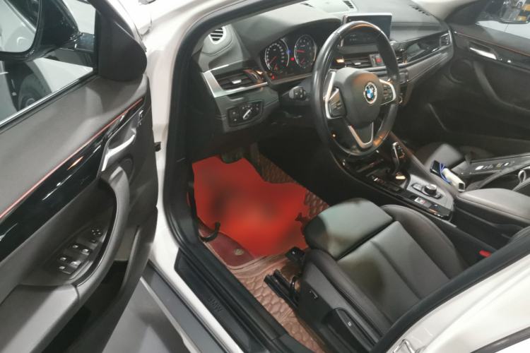 Used BMW X2 2019 sDrive20i M Sport Package China VI Emission Standard Driver Seat