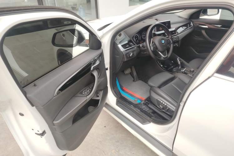 Used BMW X2 2019 sDrive25i Leading Edition M Sport Package China VI Driver Seat