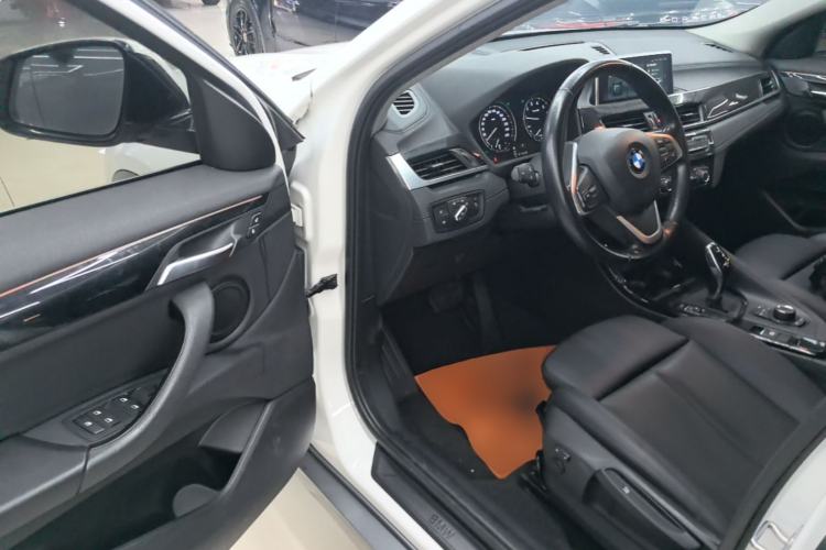 Used BMW X2 2019 sDrive20i M Sport Package China VI Emission Standard Driver Seat