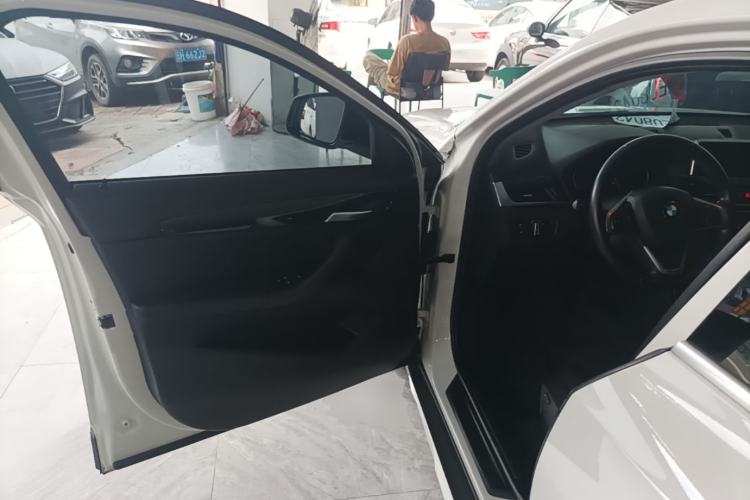Used BMW X2 2019 sDrive20i M Sport Package China VI Emission Standard Driver Seat