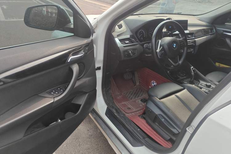 Used BMW X2 2019 sDrive20i M Sport Package China VI Emission Standard Driver Seat