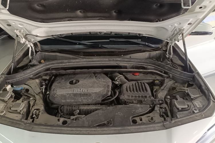Used BMW X2 2019 sDrive20i M Sport Package China VI Emission Standard Engine Bay