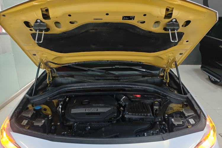 Used BMW X2 2019 sDrive20i M Sport Package China VI Emission Standard Engine Bay