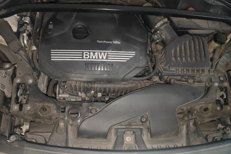 Used BMW X2 2019 sDrive20i M Sport Package China VI Emission Standard Engine Bay