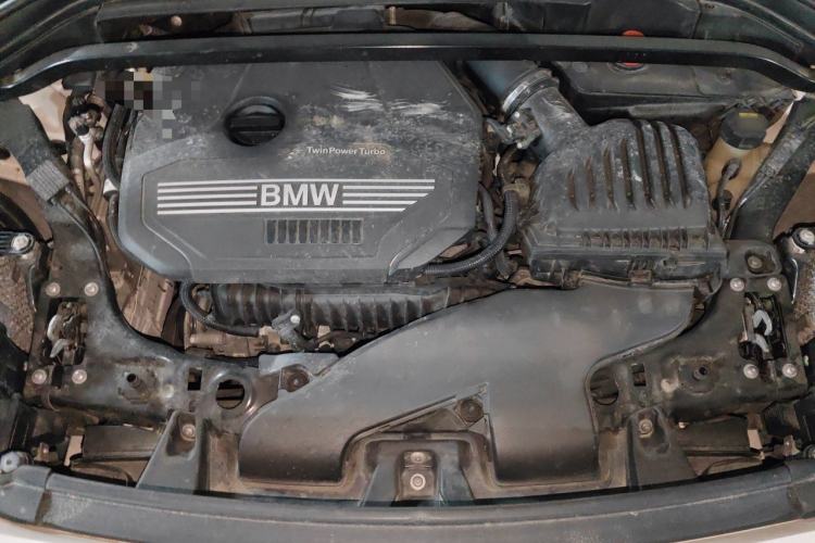 Used BMW X2 2019 sDrive20i M Sport Package China VI Emission Standard Engine Bay