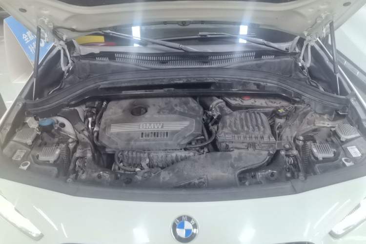 Used BMW X2 2019 sDrive20i M Sport Package China VI Emission Standard Engine Bay