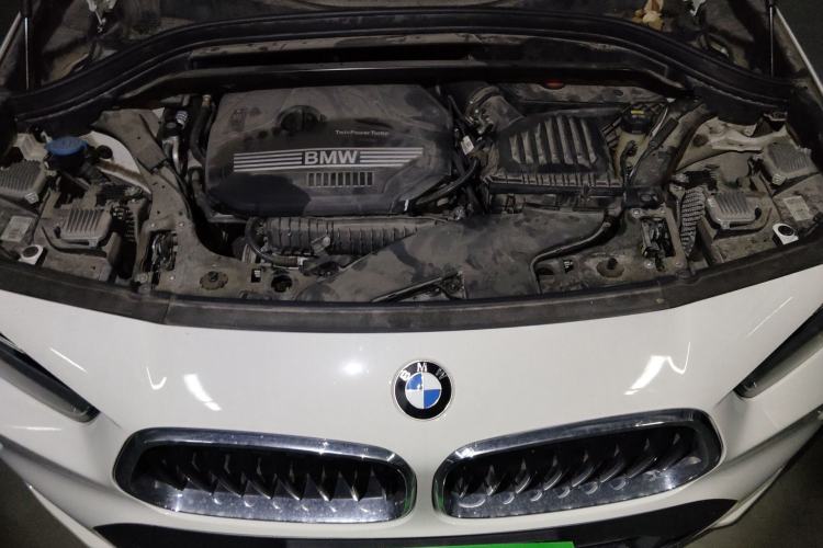 Used BMW X2 2019 sDrive20i M Sport Package China VI Emission Standard Engine Bay