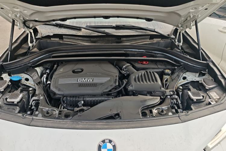 Used BMW X2 2019 sDrive20i M Sport Package China VI Emission Standard Engine Bay