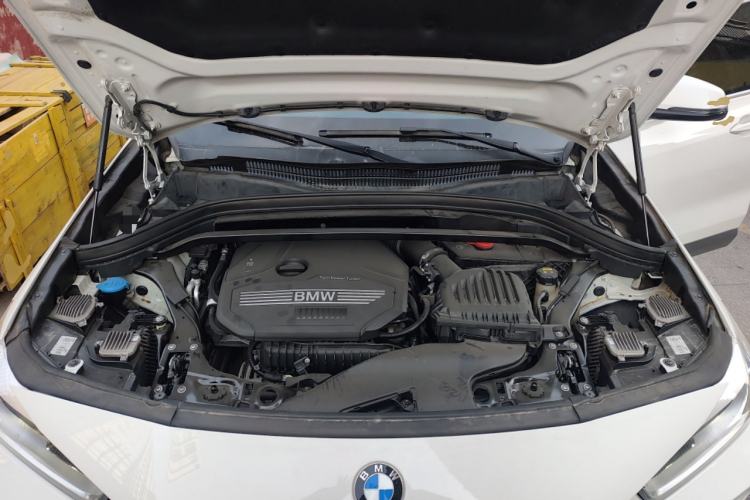 Used BMW X2 2019 sDrive20i M Sport Package China VI Emission Standard Engine Bay