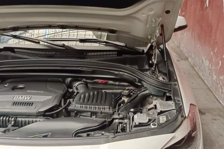 Used BMW X2 2019 sDrive20i M Sport Package China VI Emission Standard Engine Bay Left