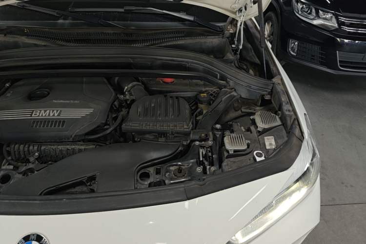 Used BMW X2 2019 sDrive20i M Sport Package China VI Emission Standard Engine Bay Left