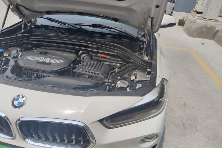 Used BMW X2 2019 sDrive20i M Sport Package China VI Emission Standard Engine Bay Left