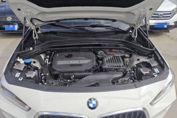 Used BMW X2 2019 sDrive20i M Sport Package China VI Emission Standard Engine Bay