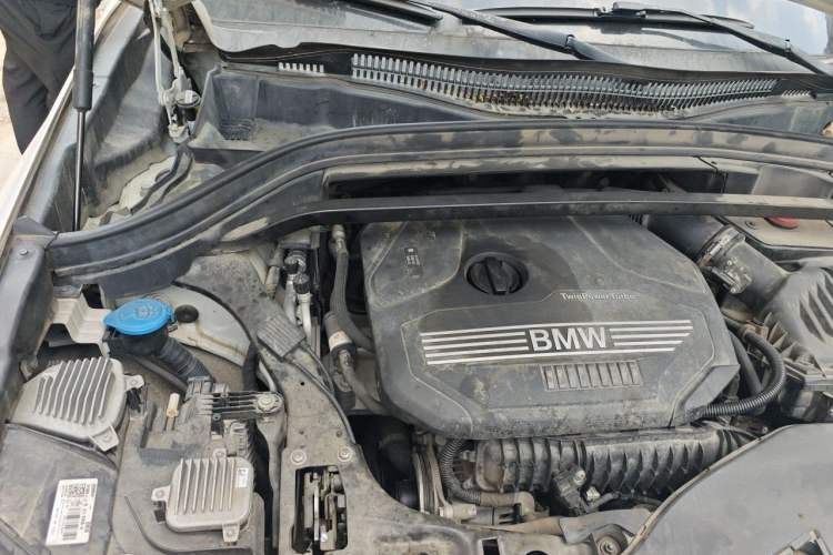 Used BMW X2 2019 sDrive20i M Sport Package China VI Emission Standard Engine Bay Right