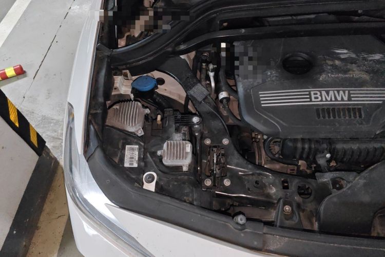 Used BMW X2 2019 sDrive20i M Sport Package China VI Emission Standard Engine Bay Right
