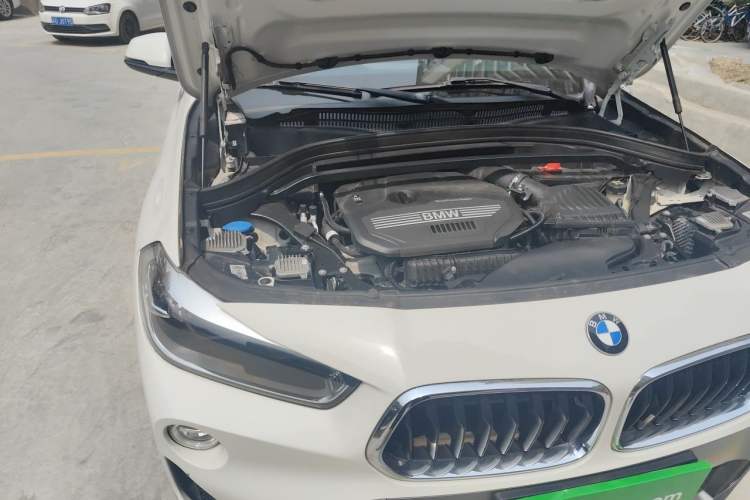 Used BMW X2 2019 sDrive20i M Sport Package China VI Emission Standard Engine Bay Right
