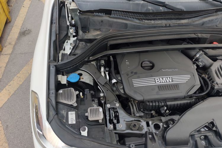 Used BMW X2 2019 sDrive20i M Sport Package China VI Emission Standard Engine Bay Right
