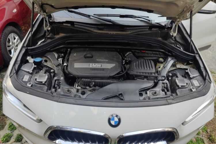 Used BMW X2 2019 sDrive20i M Sport Package China VI Emission Standard Engine Bay