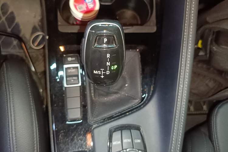 Used BMW X2 2019 sDrive20i M Sport Package China VI Emission Standard Gear Lever