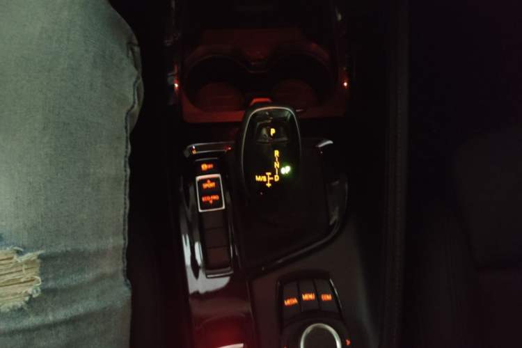 Used BMW X2 2019 sDrive20i M Sport Package China VI Emission Standard Gear Lever