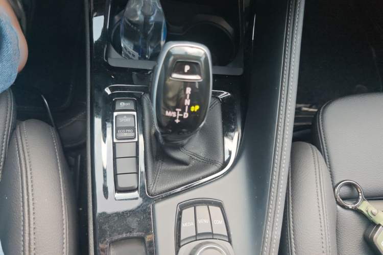 Used BMW X2 2019 sDrive20i M Sport Package China VI Emission Standard Gear Lever