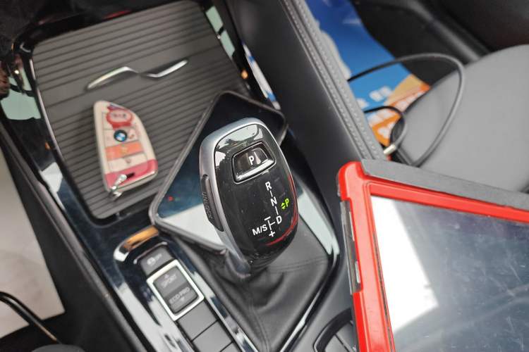 Used BMW X2 2019 sDrive20i M Sport Package China VI Emission Standard Gear Lever