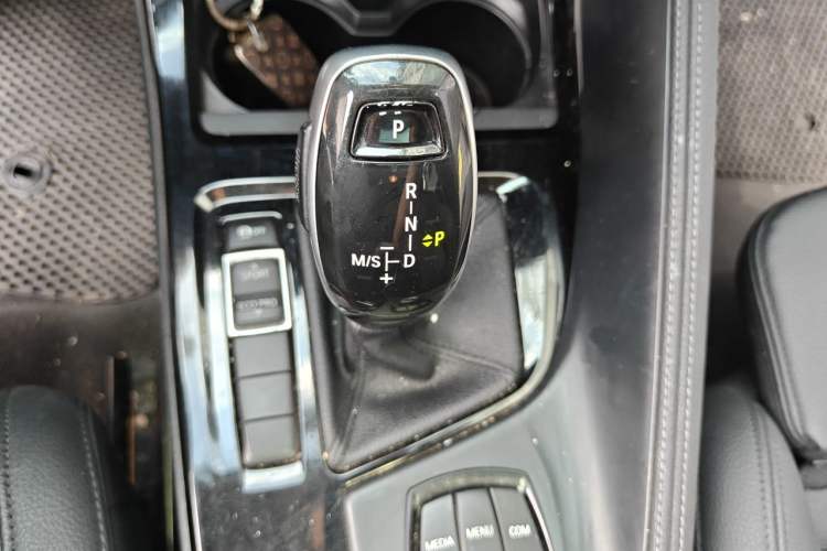 Used BMW X2 2019 sDrive20i M Sport Package China VI Emission Standard Gear Lever