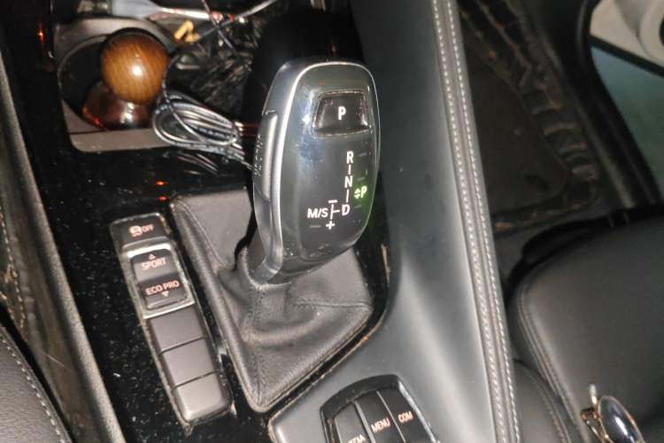 Used BMW X2 2019 sDrive20i M Sport Package China VI Emission Standard Gear Lever