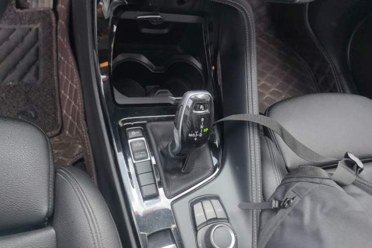 Used BMW X2 2019 sDrive20i M Sport Package China VI Emission Standard Gear Lever