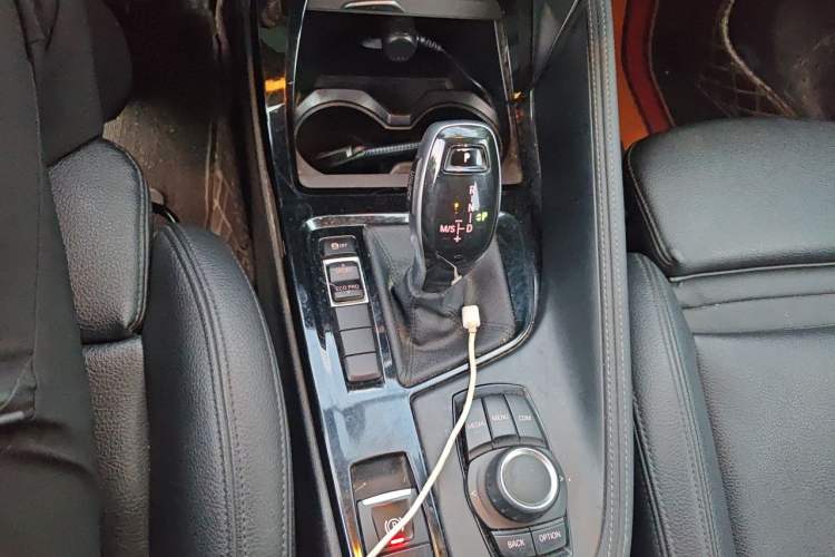 Used BMW X2 2019 sDrive20i M Sport Package China VI Emission Standard Gear Lever