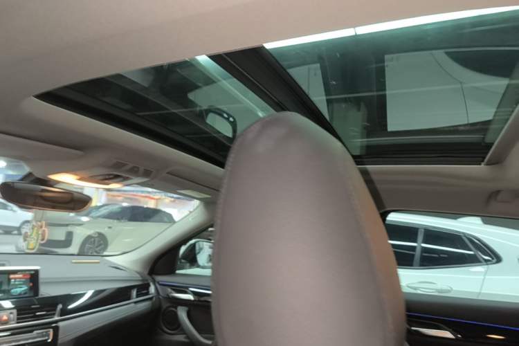 Used BMW X2 2019 sDrive20i M Sport Package China VI Emission Standard Headliner