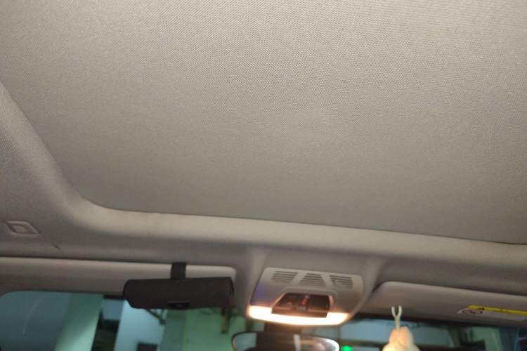 Used BMW X2 2019 sDrive20i M Sport Package China VI Emission Standard Headliner