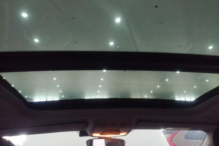 Used BMW X2 2019 sDrive20i M Sport Package China VI Emission Standard Headliner