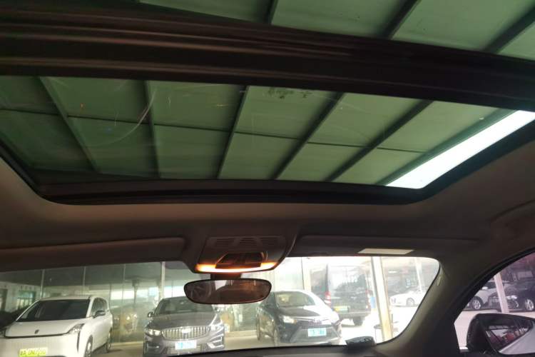 Used BMW X2 2019 sDrive20i M Sport Package China VI Emission Standard Headliner