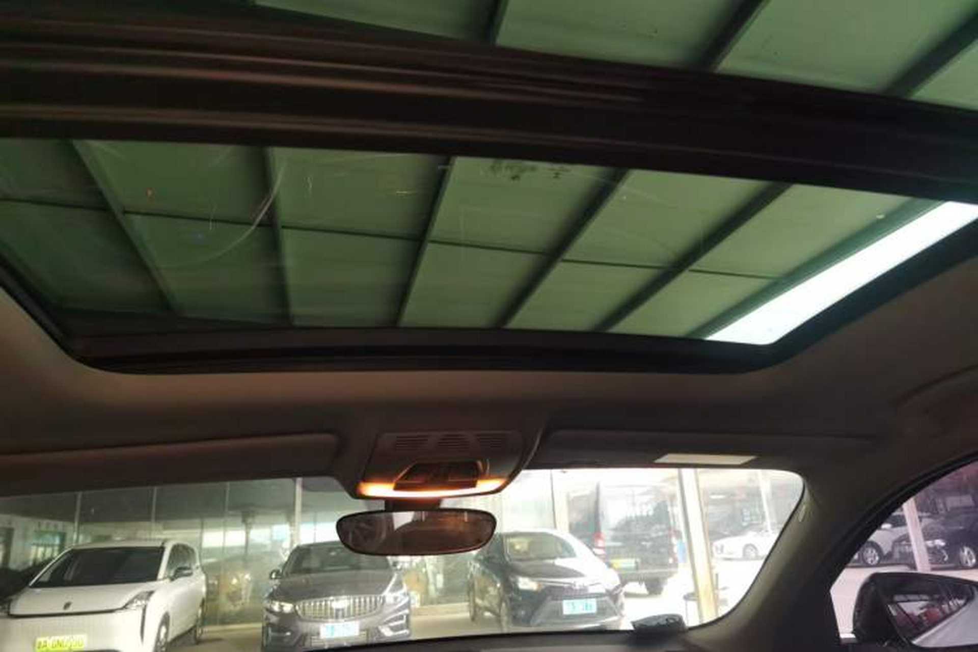 Used BMW X2 2019 sDrive20i M Sport Package China VI Emission Standard Headliner
